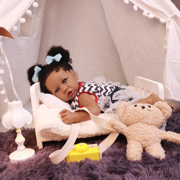 🆕22.8 Inch Reborn Doll with Soft Cloth Body African American Luna Girl Doll - Picture 8 of 8